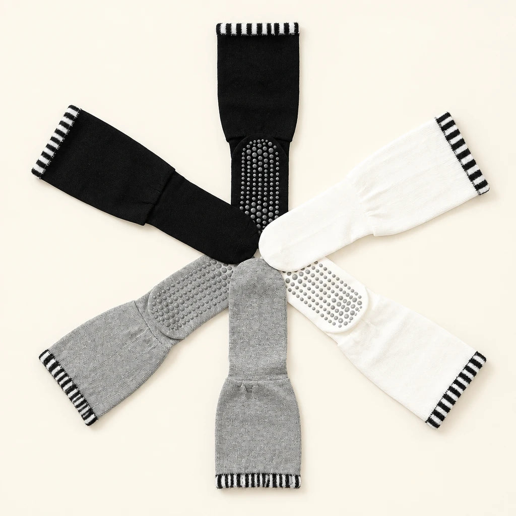Dova Pilates Grip Socks